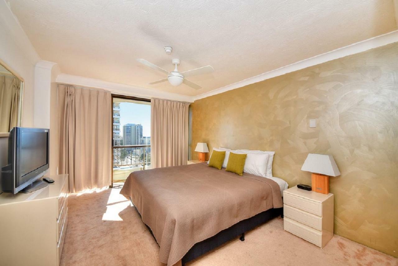 Bougainvillea Gold Coast Holiday Apartments Exteriör bild