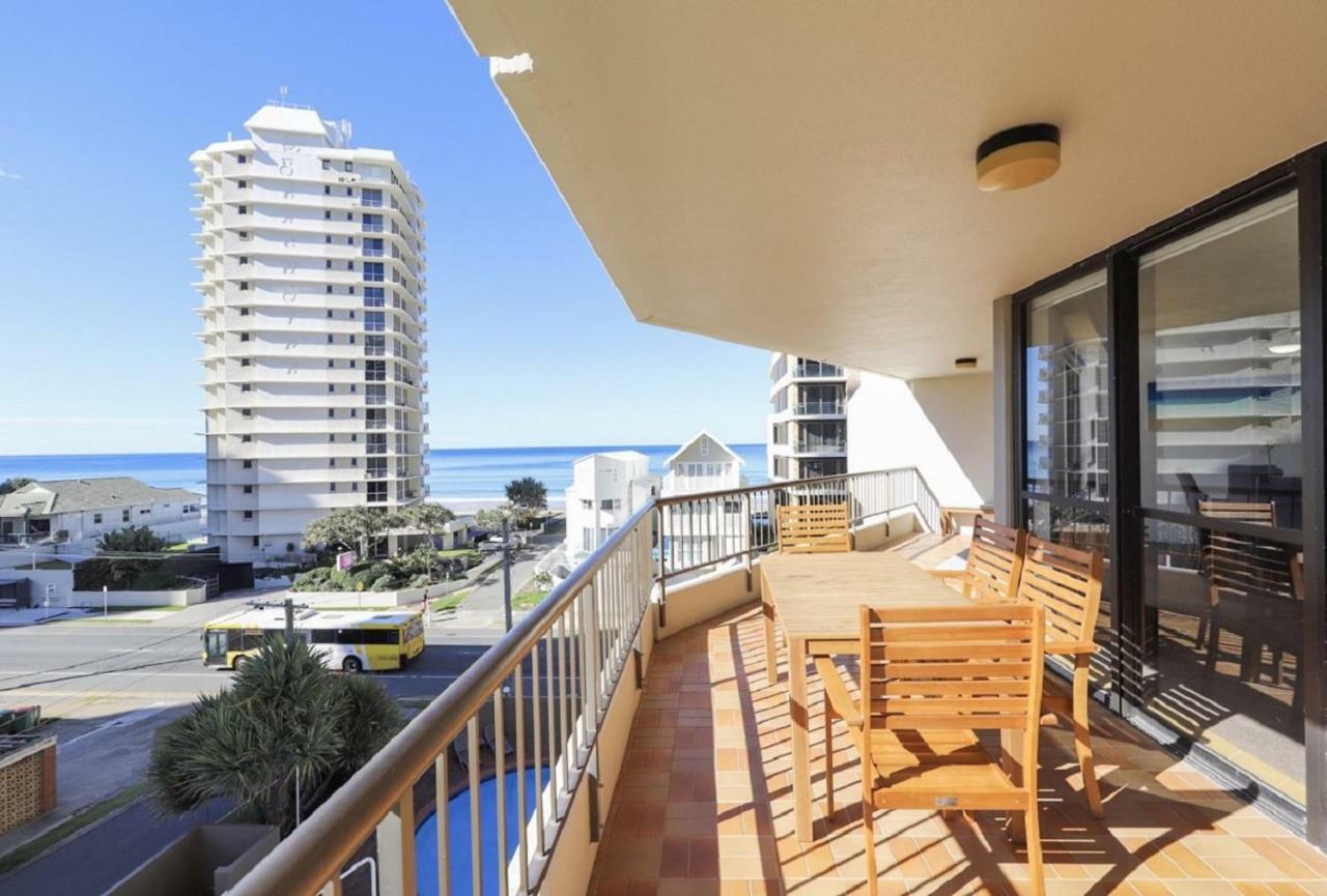 Bougainvillea Gold Coast Holiday Apartments Exteriör bild